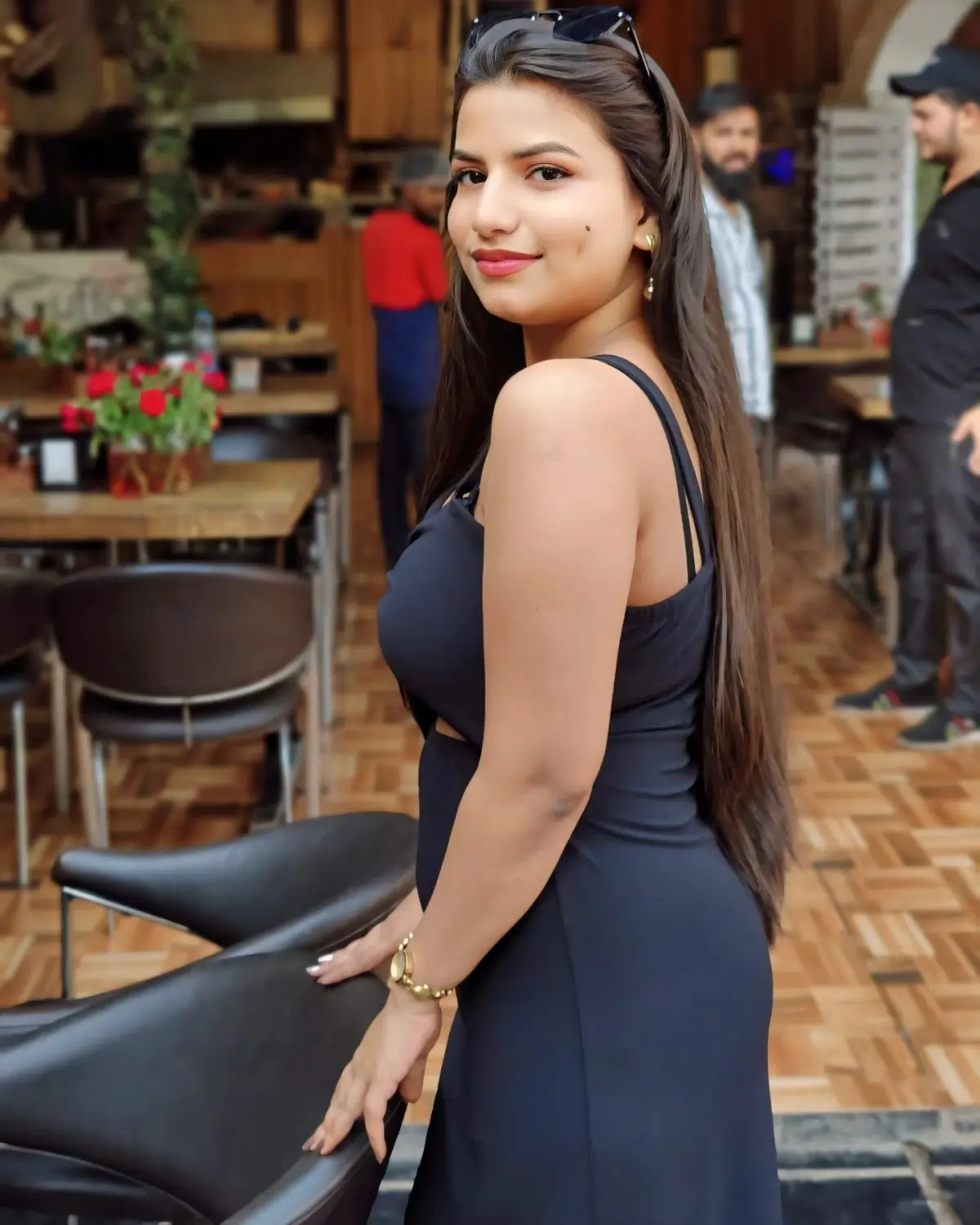 Priya Call Girl Koregaon Park