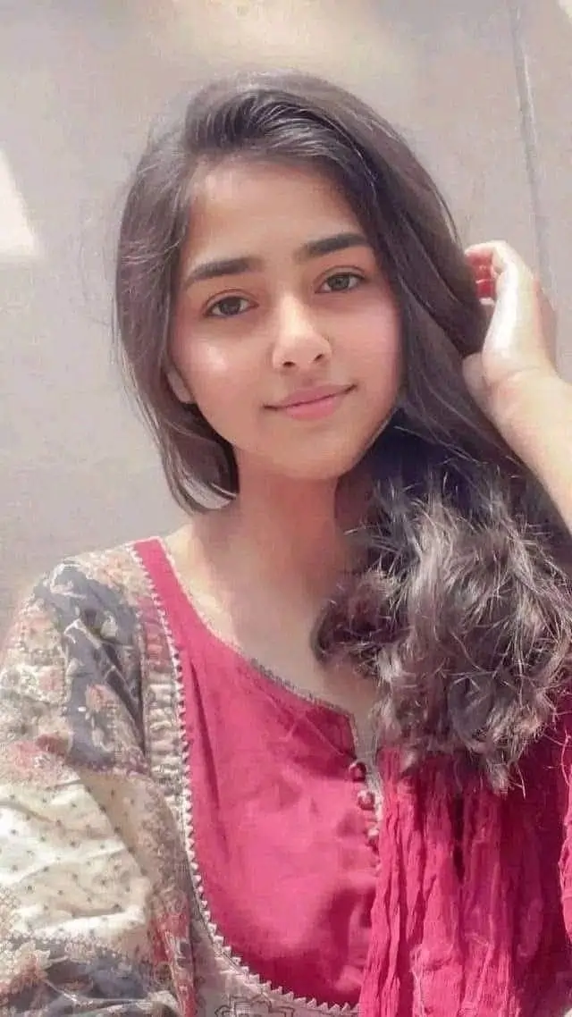 Kavya Koregaon Park Call Girl Phone Number